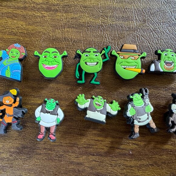 18 piece Shrek Crocs Charms, 8 ears, 10 Shoe Decor Accessories, white crocs - Picture 11 of 12